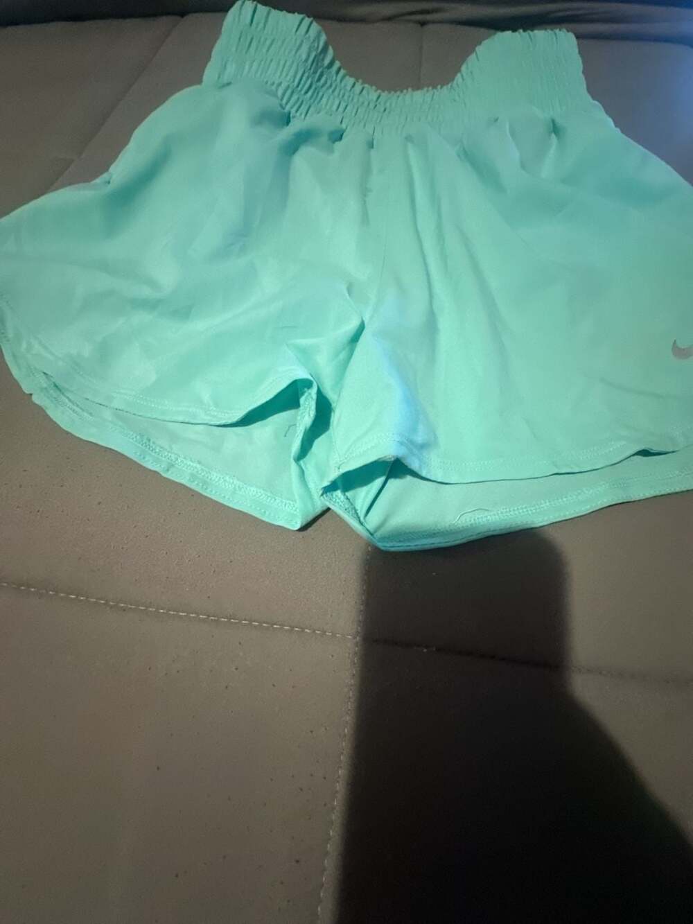 Nike Dri-FIT High-Rise Athletic Shorts Women's Size Small - Picture 2 of 6